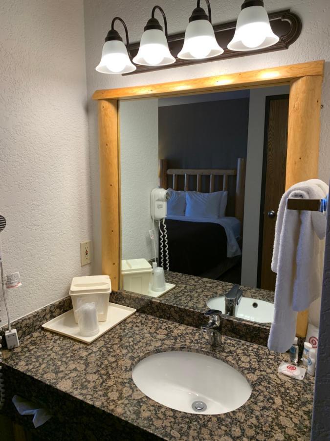Hotel The Antler -